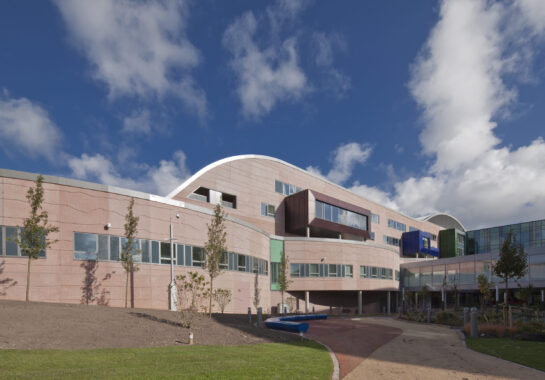 Photo of outside Alder Hey